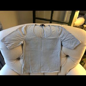 Short Sleeve Gray Top